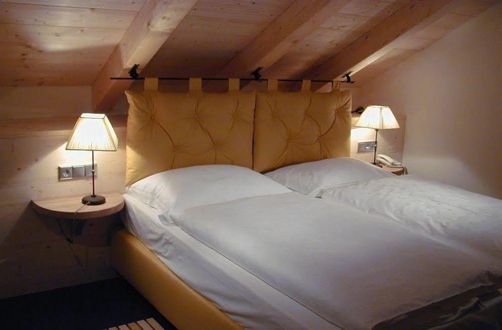 Hotel Bad Schoergau Sarentino Bagian luar foto
