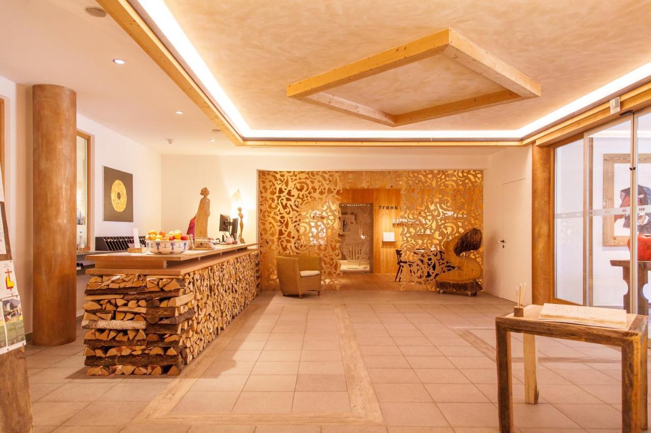 Hotel Bad Schoergau Sarentino Bagian luar foto