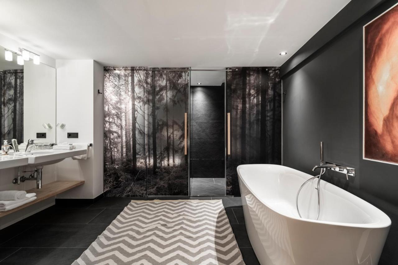 Hotel Bad Schoergau Sarentino Bagian luar foto
